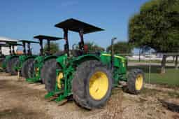 2023 John Deere 5105M Image