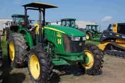 2023 John Deere 5105M Image