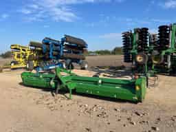 2022 John Deere 520 Image