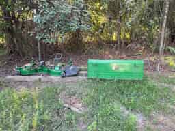2020 John Deere 2025R Image