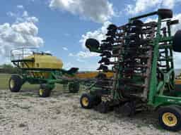 2011 John Deere 1890 Image