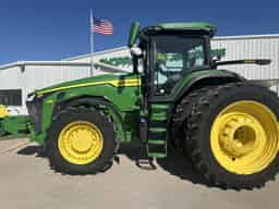 2023 John Deere 8R 340 Image