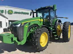 2023 John Deere 8R 340 Image