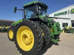 2023 John Deere 8R 340 Image