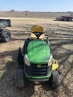 2016 John Deere D130 Image
