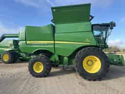 2024 John Deere S780 Image
