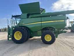 2024 John Deere S780 Image