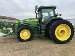 2023 John Deere 8R 340 Image