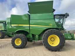 2024 John Deere S780 Image