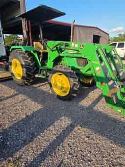 2013 John Deere 5065E Image