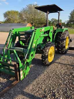 2013 John Deere 5065E Image