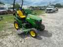 2022 John Deere 2025R Image