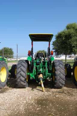 2023 John Deere 5105M Image