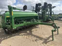 2005 John Deere 1590 Image