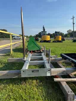 Modern SKID STER HAY SPEAR Image