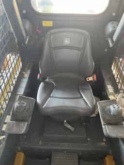2022 John Deere 317G Image
