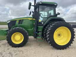2022 John Deere 7R 210 Image