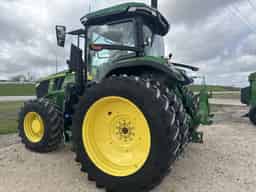 2022 John Deere 7R 210 Image