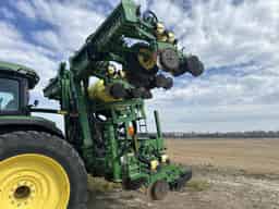 2014 John Deere 1720 CCS Image