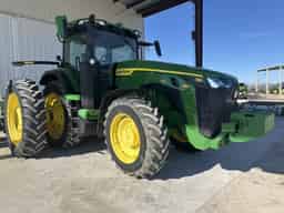 2023 John Deere 8R 340 Image