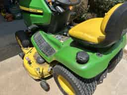 2015 John Deere X320 Image