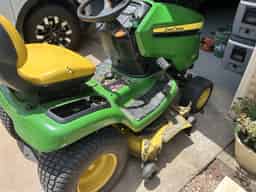 2015 John Deere X320 Image