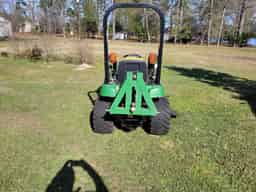 2005 John Deere 2210 Image