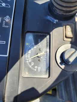 2005 John Deere 2210 Image