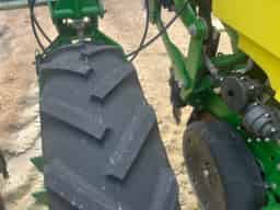 2024 John Deere 1725 Image