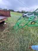 2005 John Deere 702 Image
