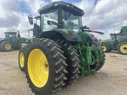 2022 John Deere 7R 210 Image
