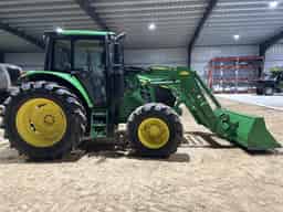 2022 John Deere 6120M Image