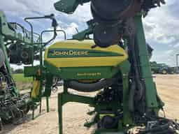 2017 John Deere 1725 CCS Image