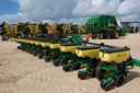 2024 John Deere 1725 Image