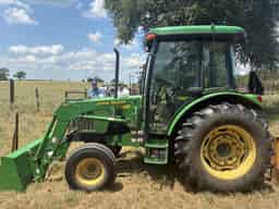2003 John Deere 5320 Image