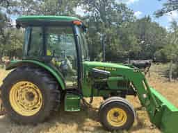 2003 John Deere 5320 Image