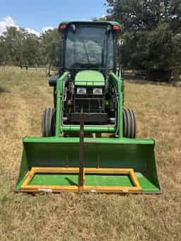 2003 John Deere 5320 Image
