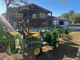 2019 John Deere 1025R Image