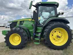 2023 John Deere 7R 230 Image
