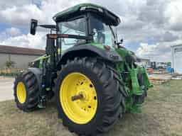 2023 John Deere 7R 230 Image
