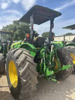 2023 John Deere 5105M Image