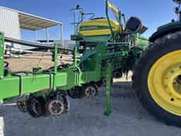 2020 John Deere 1725 CCS Image