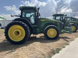 2023 John Deere 8R 340 Image
