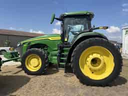 2023 John Deere 8R 340 Image