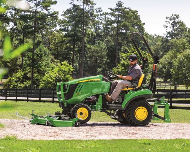 John Deere Compact Tractors