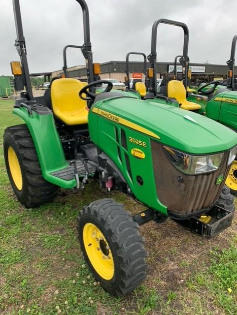 2022 John Deere 3025E Image