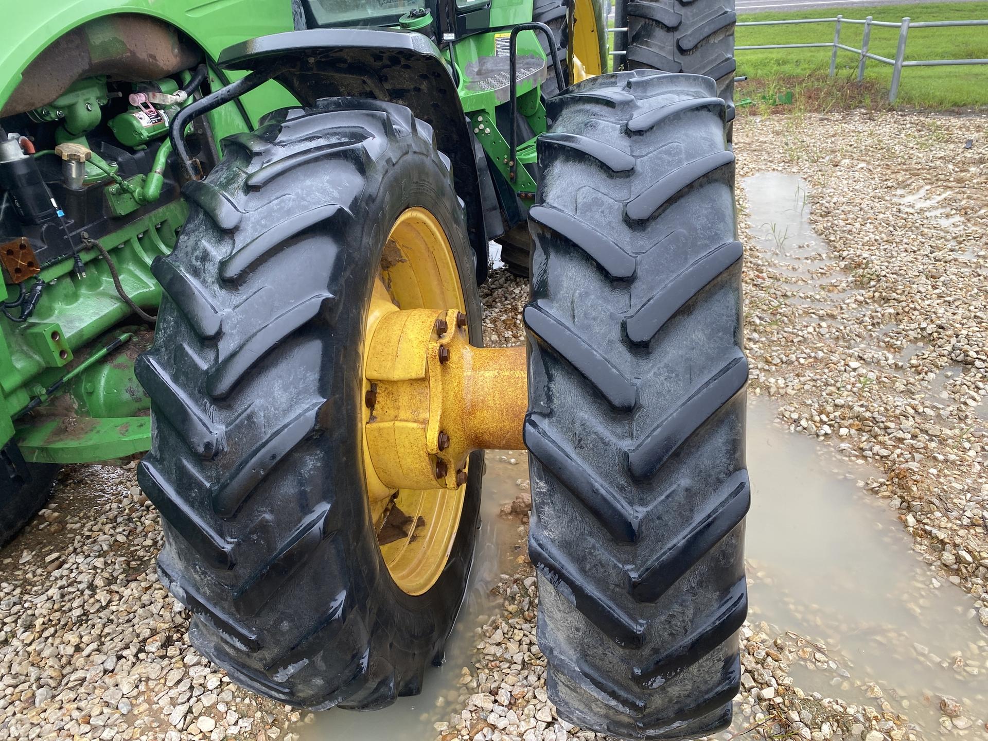 2011 John Deere 8310R Image