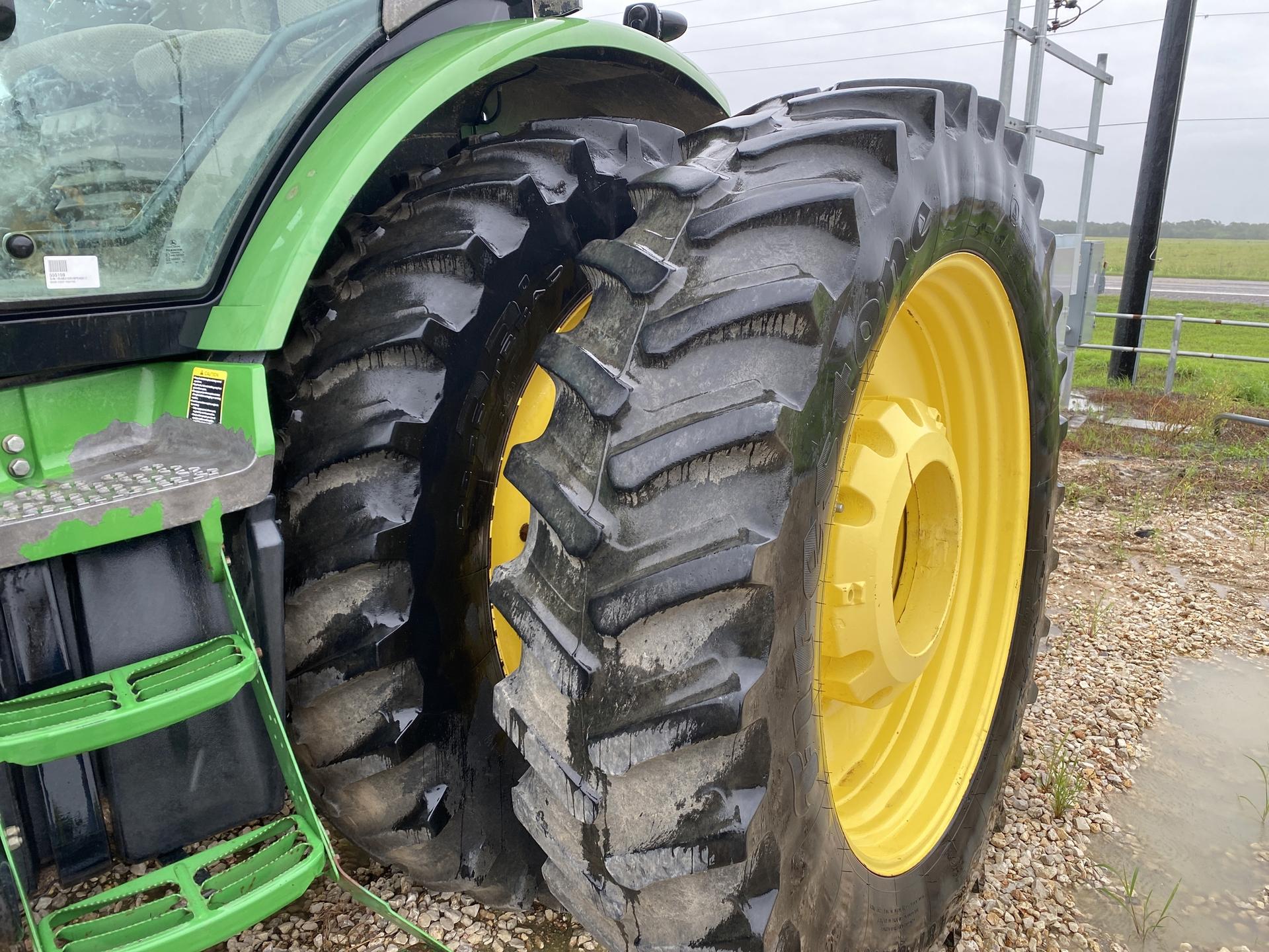 2011 John Deere 8310R Image