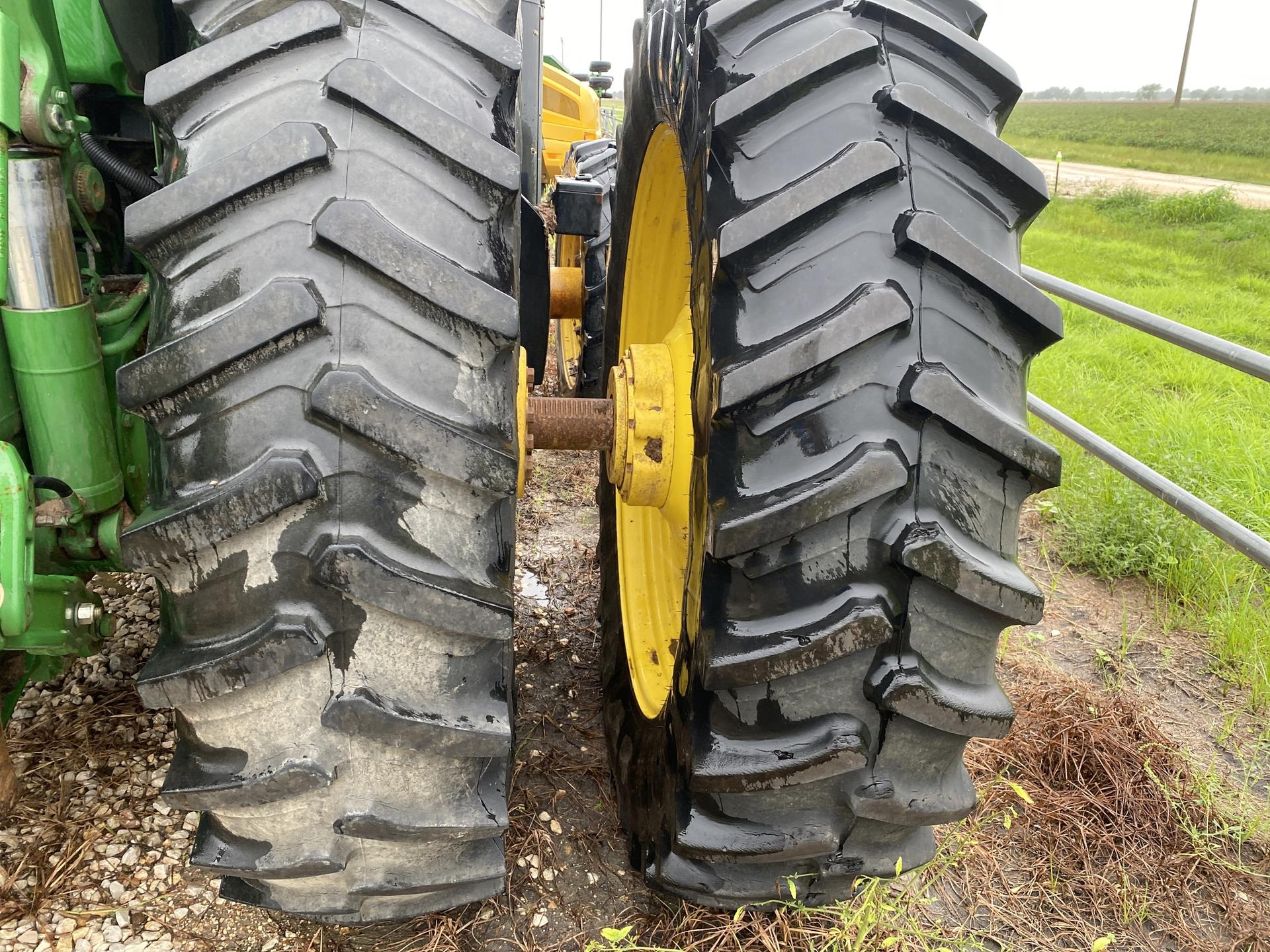 2011 John Deere 8310R Image