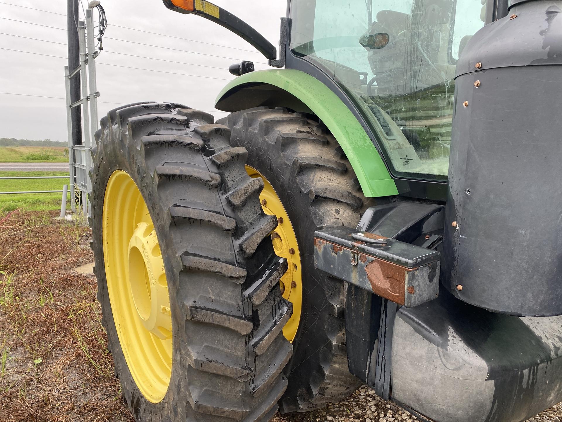 2011 John Deere 8310R Image